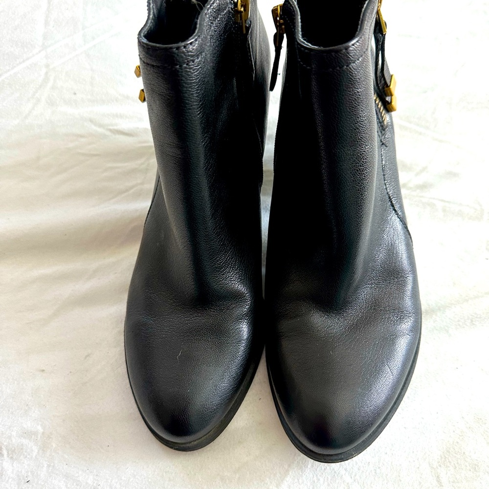 Franco Sarto Leather Ankle Booties. Gold zip. Worn once. Excellent condition.